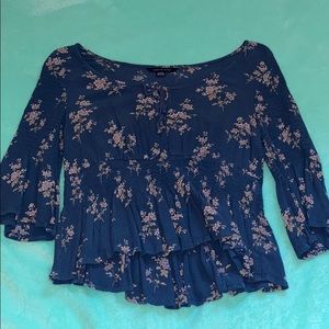 Floral American Eagle figure advancing long sleeve